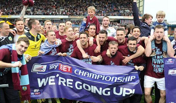 英超半场：迪亚斯世界波，格瓦迪奥尔破门，曼城2-0桑德兰