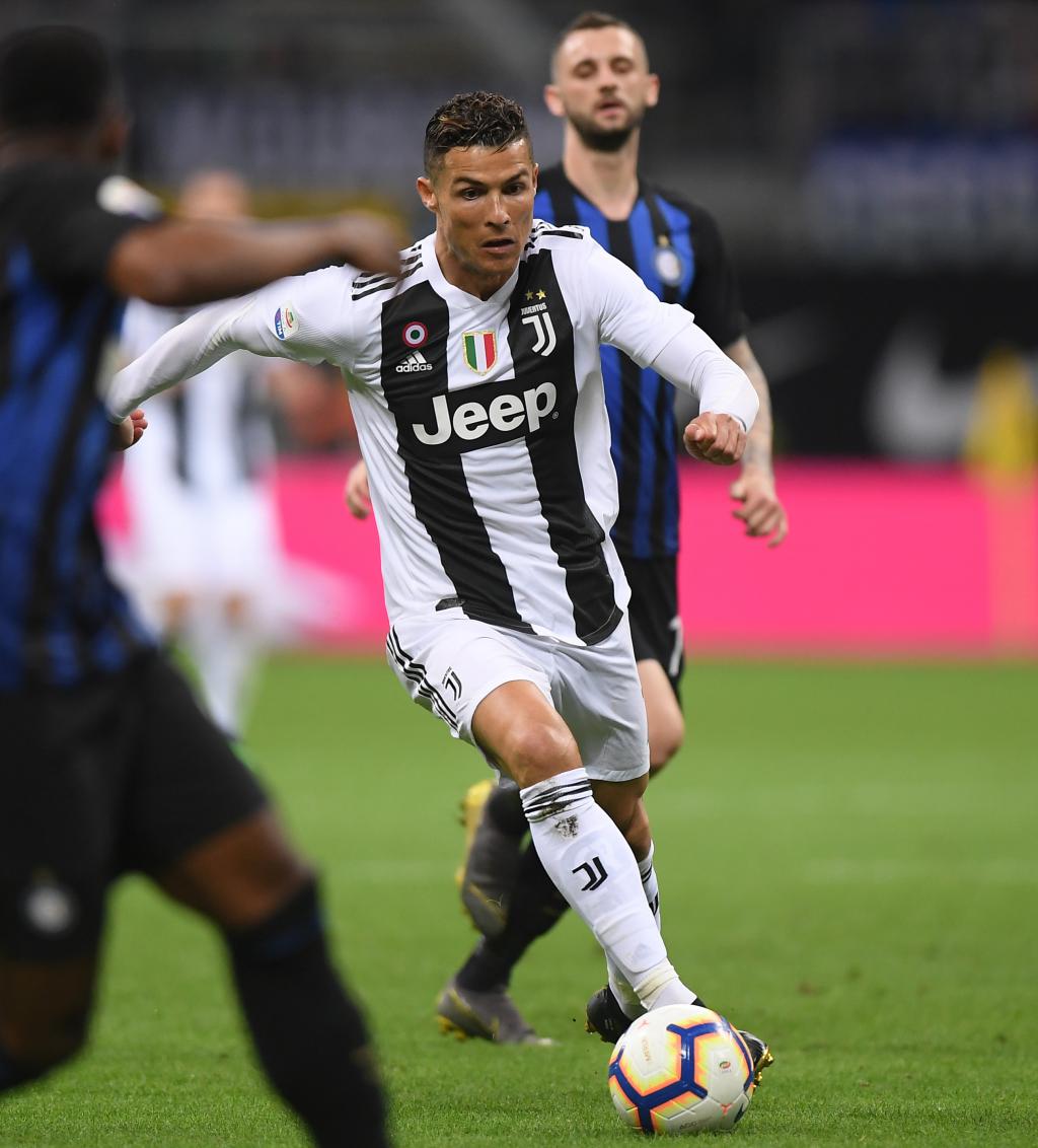 米体：国米为36岁索默寻找接班人，维卡里奥成为首选（米体：国米为36岁索默物色接班人，维卡里奥成头号目标）