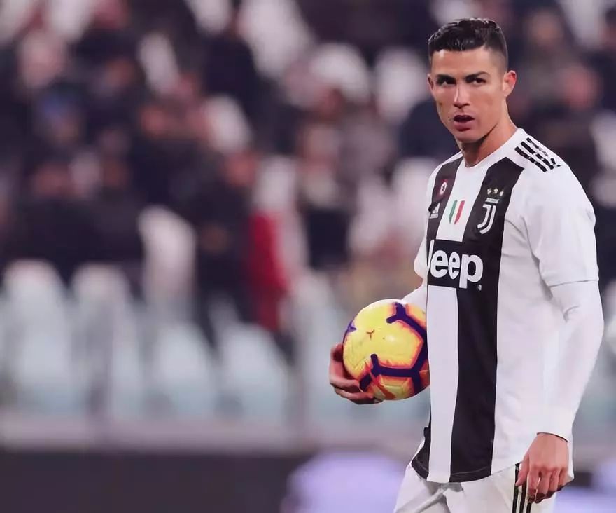 球队末节逆转成功，战术调整显著