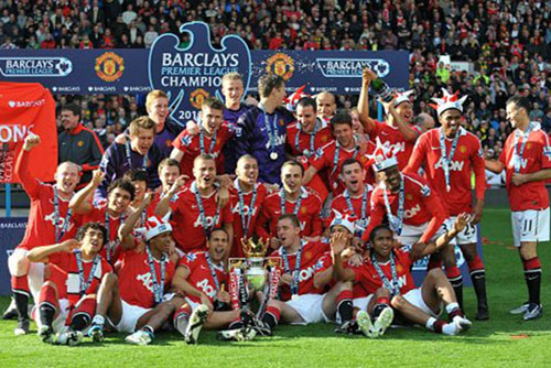 斯凯利晒穿齐达内、博格巴尤文球衣照，尤文球迷留言“快来”