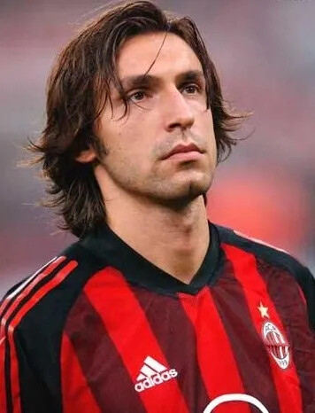 李磊：最遗憾是主场输给申花，有一段时间自己上场都没信心（李磊：主场不敌申花成最大遗憾，一度上场缺乏信心）