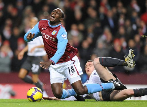 记者：埃切韦里想去罗马而非赫罗纳，他已向身边人重申这一点