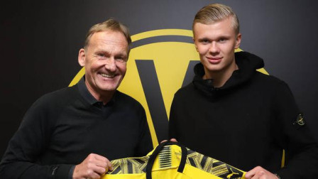 门将长传助攻惊艳全场